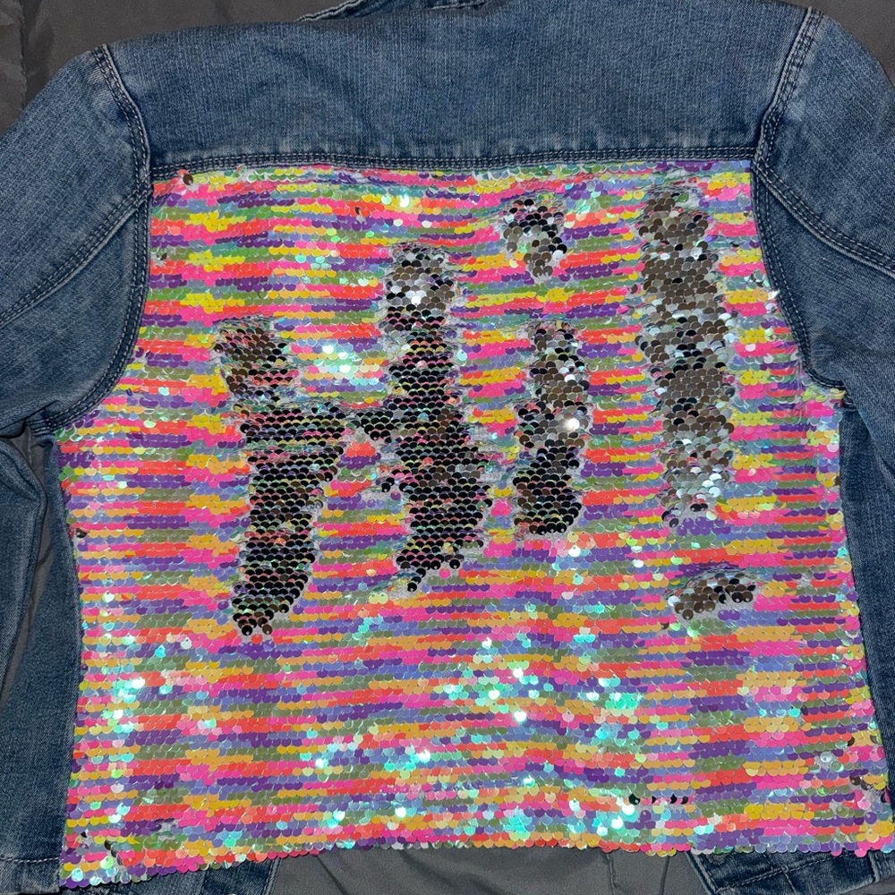 SALE💥Poured in Blue Reversible Sequin Denim Jacket – Girls M (8) – NWT - Picture 5 of 7